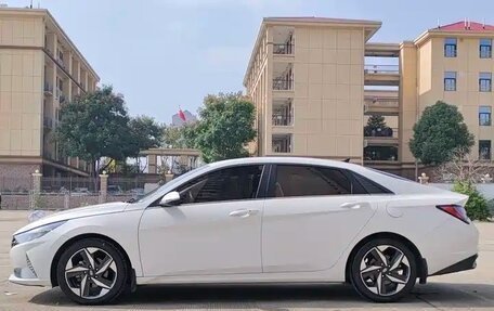 Hyundai Elantra, 2021 год, 1 610 000 рублей, 7 фотография