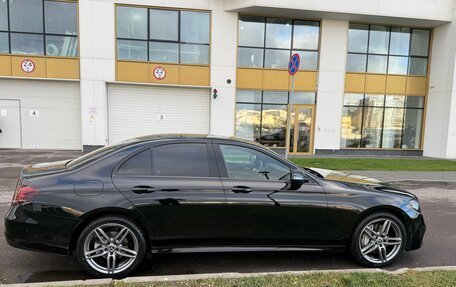 Mercedes-Benz E-Класс, 2019 год, 2 690 000 рублей, 2 фотография