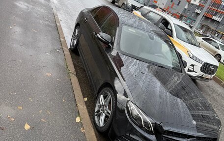 Mercedes-Benz E-Класс, 2019 год, 2 690 000 рублей, 22 фотография