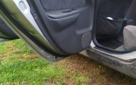 Toyota Avensis III рестайлинг, 1998 год, 350 000 рублей, 7 фотография