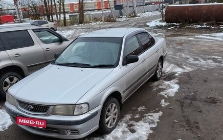 Nissan Sunny B15, 1999 год, 400 000 рублей, 2 фотография