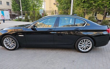 BMW 5 серия, 2012 год, 1 525 000 рублей, 3 фотография