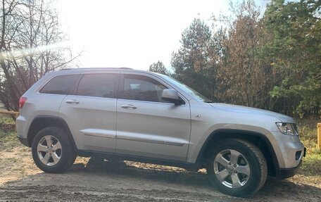 Jeep Grand Cherokee, 2012 год, 1 800 000 рублей, 7 фотография