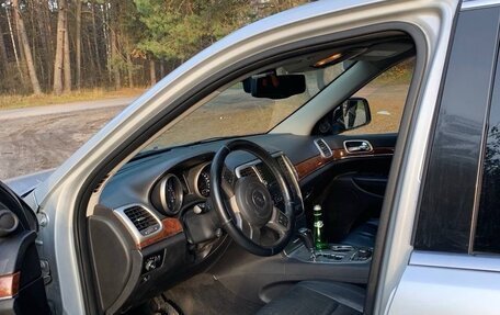 Jeep Grand Cherokee, 2012 год, 1 800 000 рублей, 11 фотография