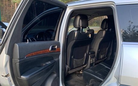 Jeep Grand Cherokee, 2012 год, 1 800 000 рублей, 12 фотография