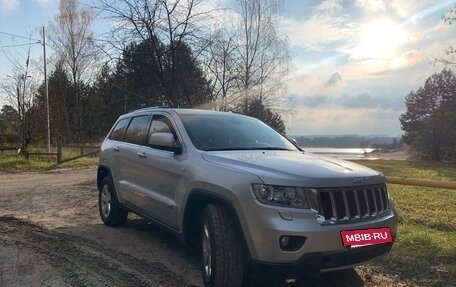 Jeep Grand Cherokee, 2012 год, 1 800 000 рублей, 3 фотография
