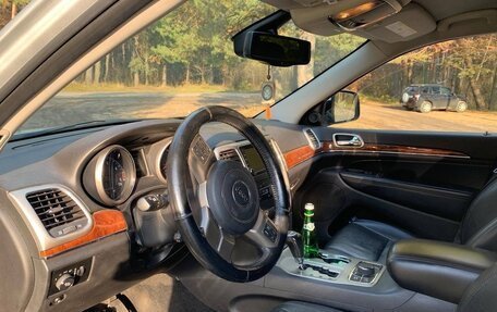 Jeep Grand Cherokee, 2012 год, 1 800 000 рублей, 16 фотография