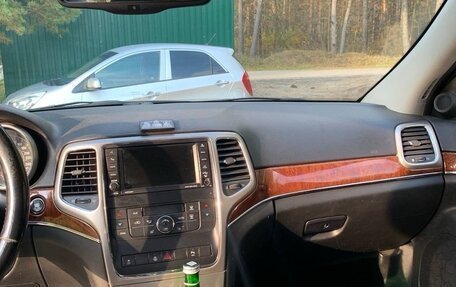 Jeep Grand Cherokee, 2012 год, 1 800 000 рублей, 15 фотография