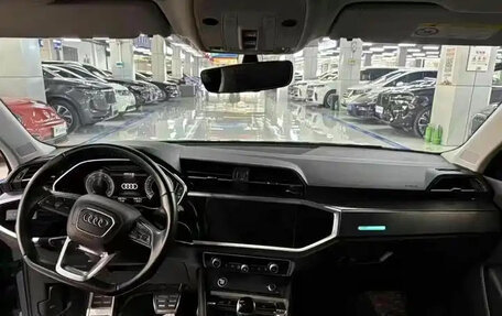 Audi Q3, 2022 год, 1 907 000 рублей, 7 фотография