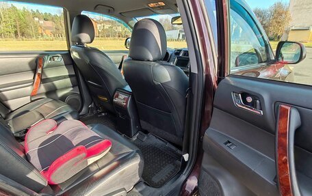 Toyota Highlander III, 2011 год, 1 440 000 рублей, 15 фотография