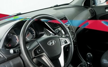 Hyundai Solaris II рестайлинг, 2016 год, 865 000 рублей, 5 фотография