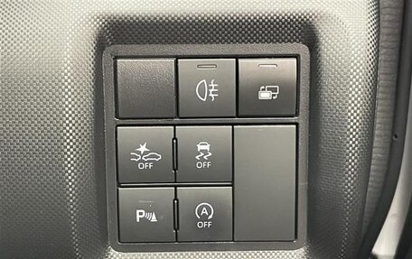 Daihatsu Rocky, 2021 год, 1 300 000 рублей, 15 фотография