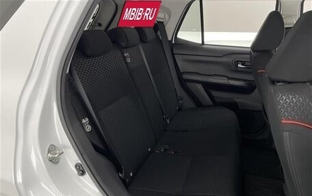 Daihatsu Rocky, 2021 год, 1 300 000 рублей, 7 фотография