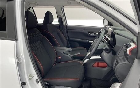 Daihatsu Rocky, 2021 год, 1 300 000 рублей, 6 фотография