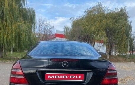 Mercedes-Benz E-Класс, 2003 год, 680 000 рублей, 2 фотография