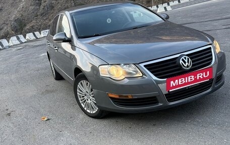 Volkswagen Passat B6, 2006 год, 750 000 рублей, 4 фотография