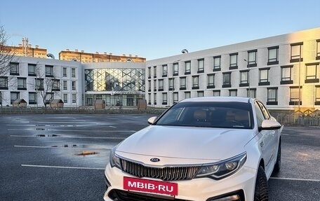 KIA Optima IV, 2019 год, 1 750 000 рублей, 2 фотография