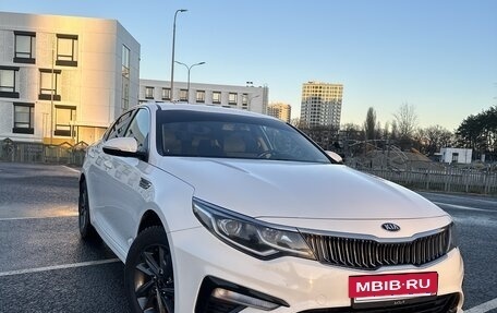 KIA Optima IV, 2019 год, 1 750 000 рублей, 10 фотография