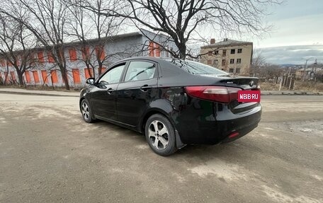 KIA Rio III рестайлинг, 2013 год, 880 000 рублей, 18 фотография