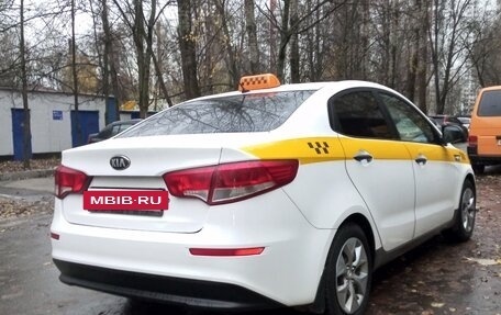 KIA Rio III рестайлинг, 2016 год, 630 000 рублей, 4 фотография