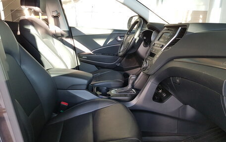 Hyundai Santa Fe III рестайлинг, 2016 год, 1 849 000 рублей, 10 фотография