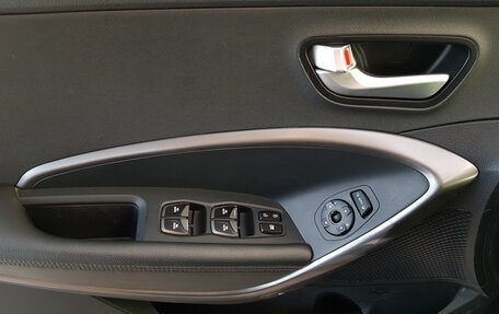 Hyundai Santa Fe III рестайлинг, 2016 год, 1 849 000 рублей, 18 фотография