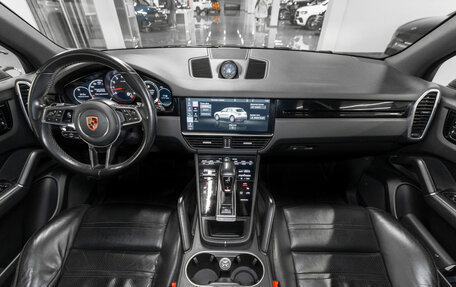 Porsche Cayenne III, 2019 год, 5 800 000 рублей, 8 фотография