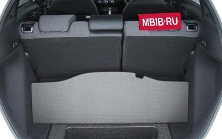 Honda Fit, 2021 год, 900 000 рублей, 27 фотография