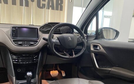 Peugeot 2008 II, 2014 год, 830 000 рублей, 13 фотография