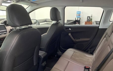 Peugeot 2008 II, 2014 год, 830 000 рублей, 11 фотография