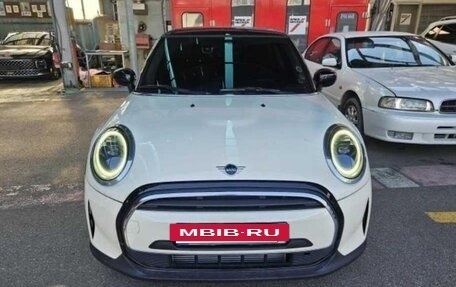 MINI Clubman, 2021 год, 2 179 000 рублей, 2 фотография