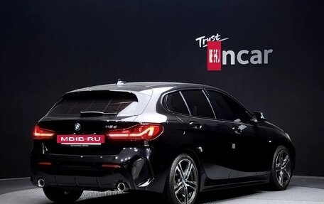 BMW 1 серия, 2021 год, 2 279 000 рублей, 2 фотография