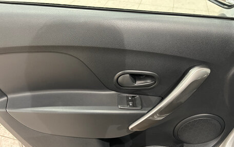 Renault Sandero II рестайлинг, 2016 год, 849 000 рублей, 14 фотография