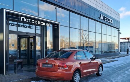 Volkswagen Polo VI (EU Market), 2017 год, 1 030 000 рублей, 6 фотография