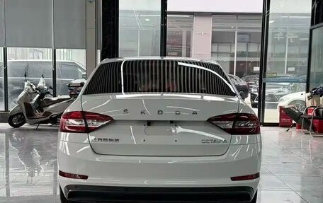 Skoda Octavia, 2022 год, 1 677 000 рублей, 9 фотография