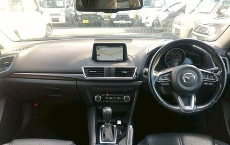 Mazda Axela, 2018 год, 1 015 000 рублей, 8 фотография