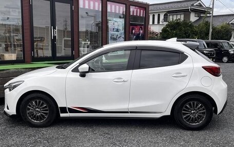 Mazda Demio IV, 2019 год, 1 030 000 рублей, 7 фотография