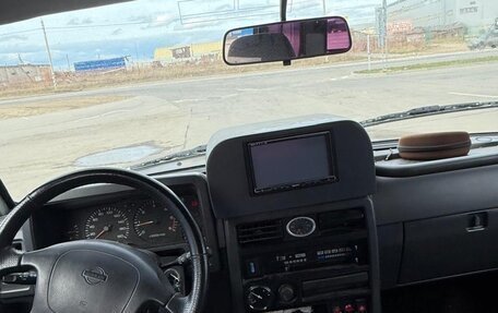 Nissan Patrol, 1997 год, 1 500 000 рублей, 13 фотография