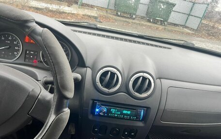 Renault Sandero I, 2012 год, 630 000 рублей, 11 фотография