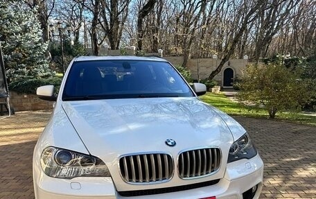 BMW X5, 2010 год, 2 200 000 рублей, 2 фотография