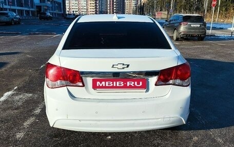 Chevrolet Cruze II, 2014 год, 855 000 рублей, 4 фотография
