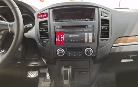 Mitsubishi Pajero IV, 2008 год, 1 700 000 рублей, 18 фотография