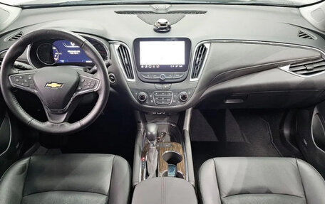 Chevrolet Malibu IX, 2022 год, 1 205 000 рублей, 5 фотография