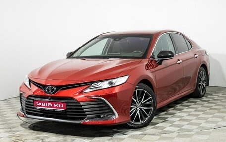 Toyota Camry, 2021 год, 3 689 000 рублей, 1 фотография