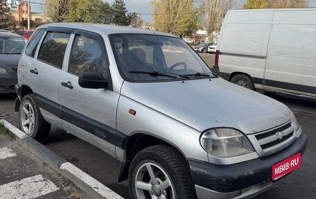 Chevrolet Niva I рестайлинг, 2005 год, 350 000 рублей, 1 фотография