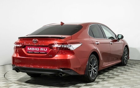 Toyota Camry, 2021 год, 3 689 000 рублей, 5 фотография