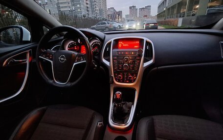 Opel Astra J, 2013 год, 870 000 рублей, 11 фотография