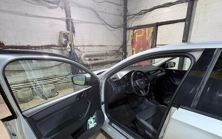 Skoda Rapid I, 2015 год, 1 180 000 рублей, 8 фотография