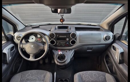 Peugeot Partner II рестайлинг 2, 2018 год, 650 000 рублей, 6 фотография