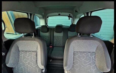 Peugeot Partner II рестайлинг 2, 2018 год, 650 000 рублей, 7 фотография